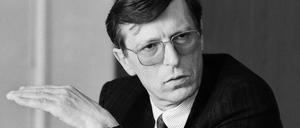 Wolfgang Bergsdorf als Ministerialdirektor im Bundespresseamt 1991.