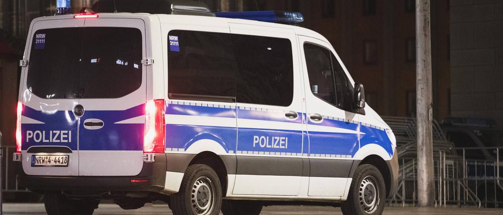 Ein Polizeiauto.
