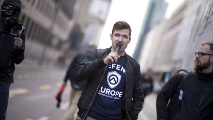 Martin Sellner ist einer der führenden Akteure der „Identitären Bewegung“. Der Österreicher sorgte mit der Forderung nach einer massenhaften Abschiebung von Einwanderern für Empörung.