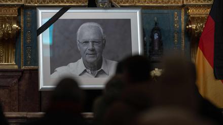 Der frühere Fußball-Welt- und Europameister sowie DFB-Teamchef Franz Beckenbauer war am vergangenen Sonntag im Alter von 78 Jahren gestorben.