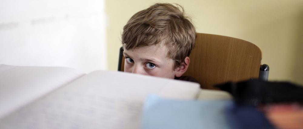 Das Bildungssystem muss dringend verbessert werden, bevor Schüler, Eltern und Lehrer auf die Straße gehen. 