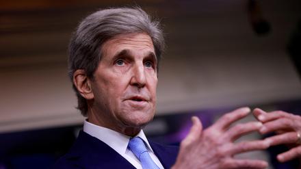 John Kerry, Klimagesandter der USA, tritt zurück.