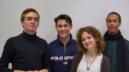 Der neue Vorstand des Landesschülerausschusses: Aimo Görne, Orcun Ilter, Jolina Leuschner und Dade Neinaß (v.l.n.r.).