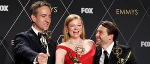 Matthew Macfadyen, Sarah Snook and Kieran Culkin bei der Preisverleihung.