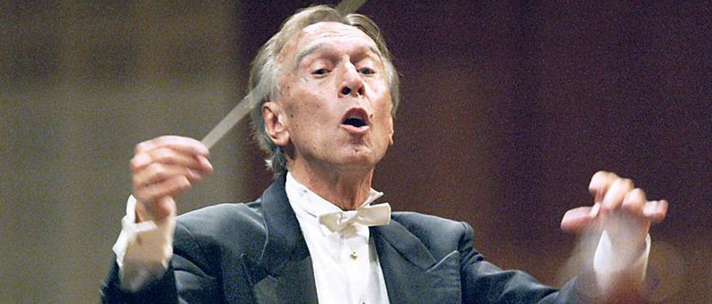 Der italienische Dirigent Claudio Abbado im Jahr 2005. 