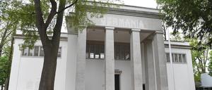 ARCHIV - 23.04.2022, Italien, Venedig: Der Deutsche Pavillon ist in Venedig zu sehen. (zu dpa: «Y. Bartana und E. Mondtag gestalten Pavillon in Venedig») Foto: Felix Hörhager/dpa +++ dpa-Bildfunk +++