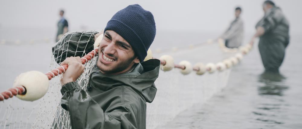 Hamid Reza Abbasi als Amir im iranischen Filmdrama "Leere Netze"