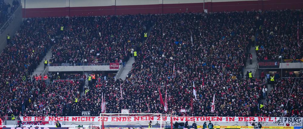 Fans des SC Freiburg protestierten am vergangenen Spieltag gegen den geplanten Investoreneinstieg.