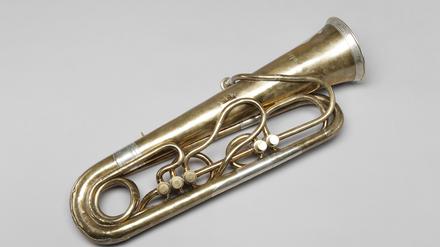 Bass-Tuba in F von Johann Gottfried Moritz.