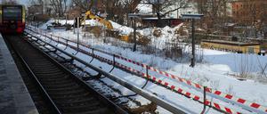 Bahnhof Berlin-Schöneweide im Schnee.