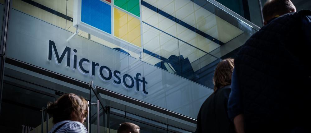 Logo des US-Konzerns Microsoft, der Ziel eines Hackerangriffs gewesen ist.