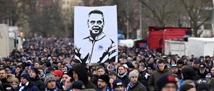 Trauermarsch der Fans und Ultras für den verstorbenen Präsidenten Kay Bernstein Hertha BSC.