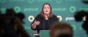 Ricarda Lang, Vorsitzende der Grünen, würdigt die Proteste gegen Rechtsextremismus.