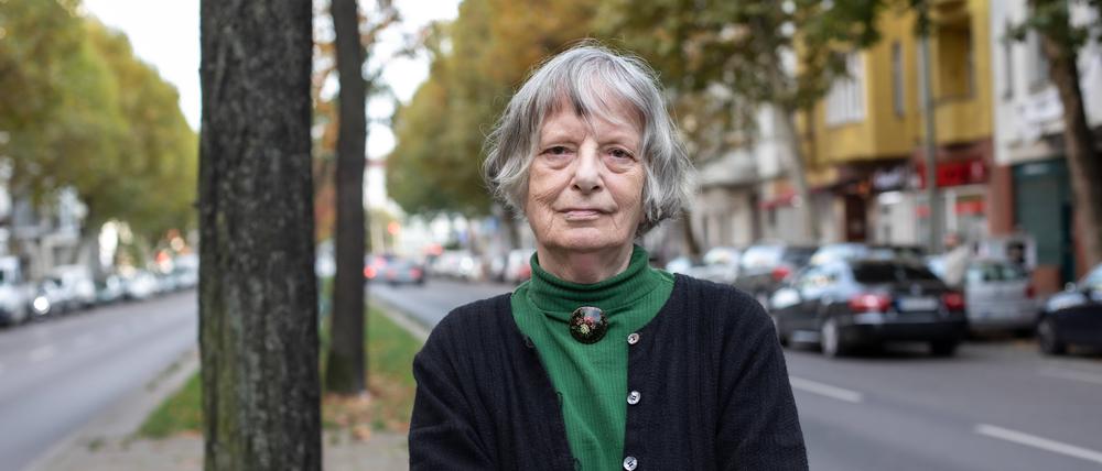 Elke Erb in ihrem Berliner Heimatbezirk, dem Wedding.