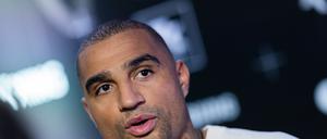 Kevin-Prince Boateng sieht nicht nur Deutschland auf einem gefährlichen Weg.