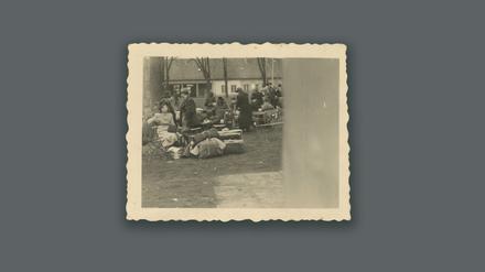 In einem Archiv der Jüdischen Gemeinde in Dresden sind einzigartige Dokumente zum Holocaust aufgetaucht. Ein Forschungsverbund hat nun den bislang unbekannten Urheber aufgespürt – und macht die Bilder der Öffentlichkeit zugänglich. 