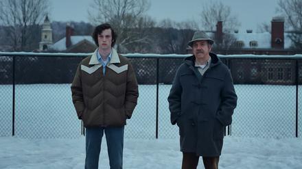Bilden eine widerwillige Schicksalsgemeinschaft. Angus Tully (Dominic Sessa) und sein Lehrer Paul Hunham (Paul Giamatti).