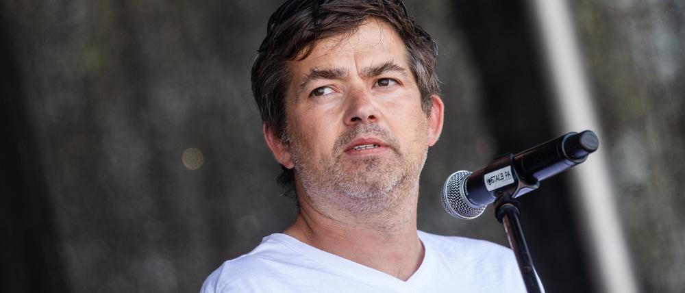 Michael Ballweg, Initiator der Initiative «Querdenken», steht nun doh wegen versuchten Betrugs in 9450 Fällen vor Gericht.