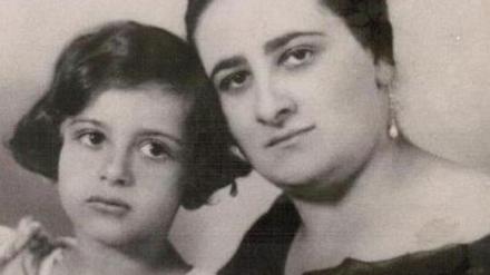 Helga und Gertrud Kirsch in Berlin in den späten Zwanzigerjahren.