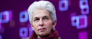 Marie Agnes Strack-Zimmermann, Spitzenkandidatin der FDP für die Europawahl, spricht bei der Jahrestagung des Deutschen Beamtenbundes (dbb) im Congress-Centrum der Koelnmesse. 