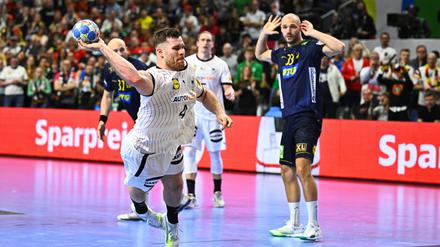 Deutschlands Johannes Golla beim Spiel um Platz drei gegen Schweden. 