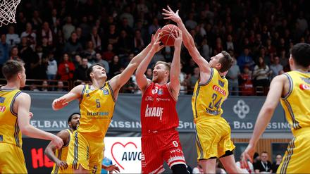 Die Basketballer von Alba Berlin stehen mal wieder vor einer schweren Woche.