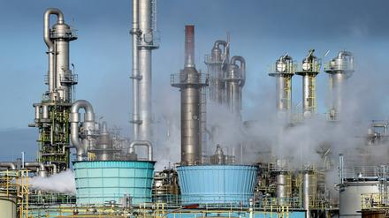 Die chemische Industrie leidet unter hohen Energiepreisen und investiert kaum noch in Deutschland. 