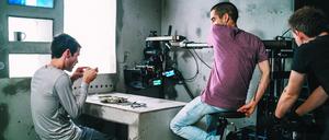 Der Unterricht an der DFFB besteht vor allem aus dem praktischen Lernen beim Filmemachen.