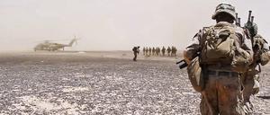 Amerikanische und jordanische Truppen bei einer gemeinsamen Übung. Etwa 3.000 US-Soldaten sind in Jordanien stationiert.