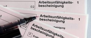 Laut einer DAK-Auswertung waren 2023 in Brandenburg an jedem Tag des Jahres 65 von 1000 Beschäftigten krankgeschrieben
