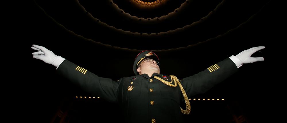 Eine chinesische Militärband bei der Probe.