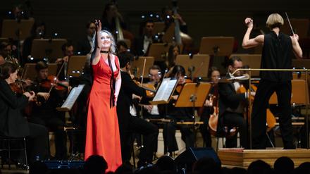 Katharine Mehrling im Konzerthaus bei Kurt Weills „Die sieben Todsünden“.