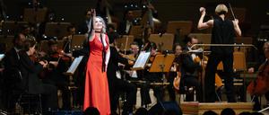 Katharine Mehrling im Konzerthaus bei Kurt Weills „Die sieben Todsünden“.