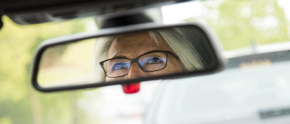 Die Augen sollten möglichst alle zwei Jahre überprüft werden – unabhängig davon, ob man eine Brille trägt oder nicht. 