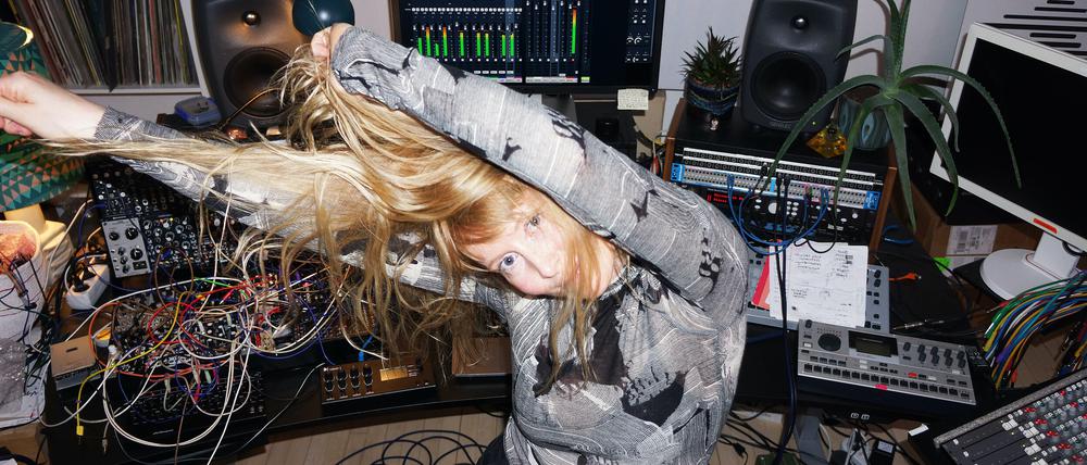 Auch SOS Gunver Ryberg trat beim CTM Festival 2024 in Berlin auf.