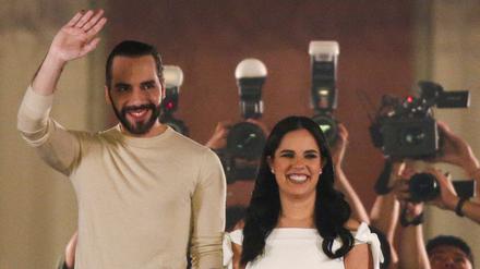 Der Präsident von El Salvador, Nayib Bukele, und seine Frau Gabriela de Bukele.