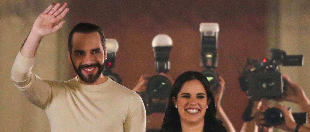 Der Präsident von El Salvador, Nayib Bukele, und seine Frau Gabriela de Bukele.