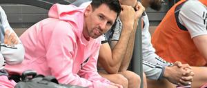 Inter Miami’s argentinischer Superstar Lionel Messi saß bei dem Freundschaftsspiel aus Verletzungsgründen nur auf der Bank. 