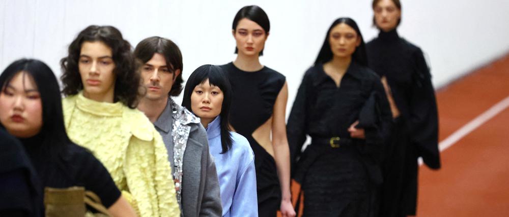 Die Show des Designers William Fan am Montag war eines von jenen Events, zu denen der Zugang nur mit Ticket oder Akkreditierung möglich war.