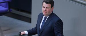 Wirbt um Zustimmung zur Lieferketten-Richtlinie der EU: Bundesarbeitsminister Hubertus Heil.