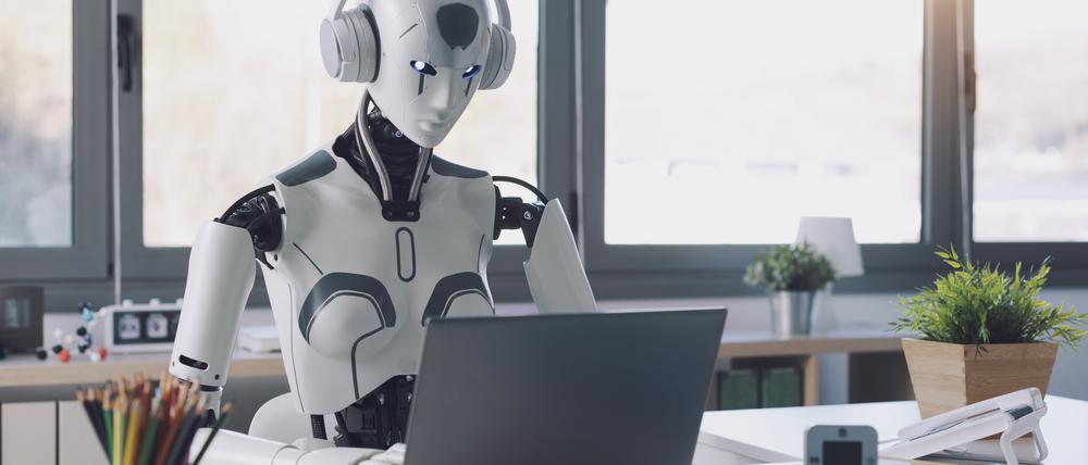 ChatGPT statt hoch bezahlter Arbeitnehmer: Arbeitsplätze werden zunehmend automatisiert.