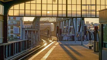 Der U-Bahnhof Gleisdreieck.