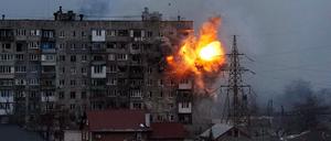 Mariupol im Frühjahr 2022: Wochenlang belagerte und zerbombte Russlands Armee die Hafenstadt am Asowschen Meer – und eroberte sie schließlich.