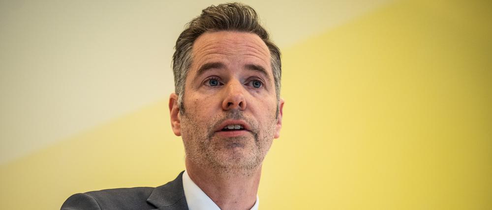 Christian Dürr, Fraktionsvorsitzender der FDP, spricht bei einem Pressestatement vor Beginn der Fraktionssitzung (Archivbild vom 29.01.2024).
