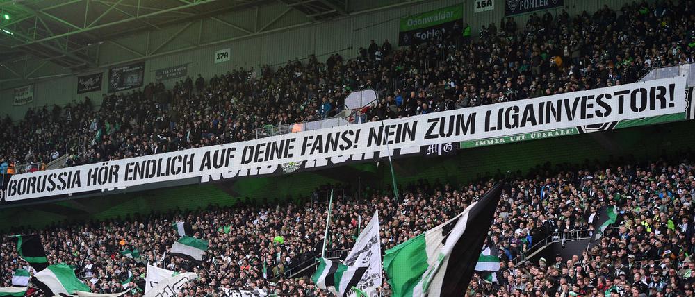 In Mönchengladbach empfing Borussia den Tabellenletzten Darmstadt 98. Auch diese Partie war zeitweise unterbrochen.