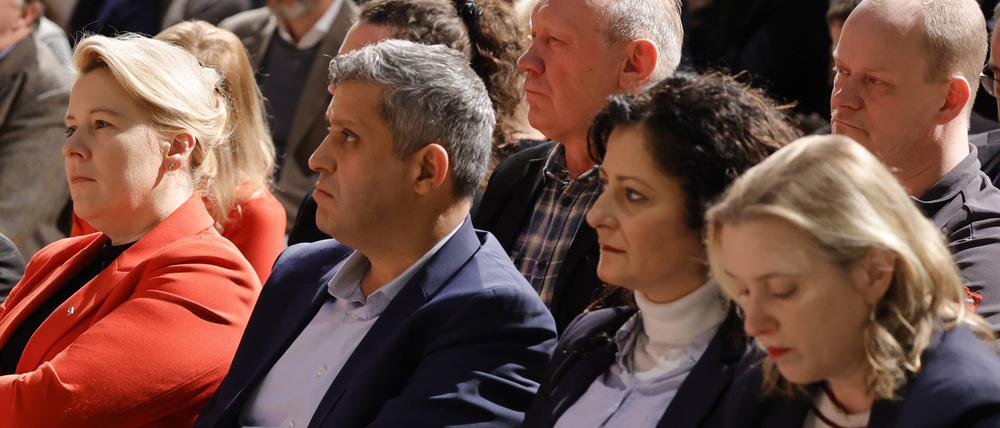 Kevin Kühnert (l.), SPD-Generalsekretär, Franziska Giffey und Raed Saleh, die SPD-Landesvorsitzenden in Berlin.