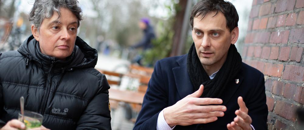 Martin Hikel und Nicola Böcker-Giannini (beide SPD) am 6. Februar 2024 in Neukölln. Interview mit Anna Thewalt und Daniel Böldt zur bevorstehenden Ankündigung der Kandidatur für den Berliner SPD-Vorsitz.