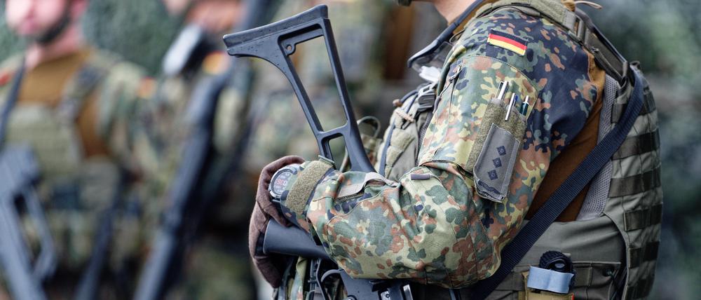 Soll in Deutschland wieder die Wehrpflicht eingeführt werden?
