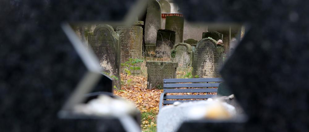 Der Jüdische Friedhof in der Potsdamer Puschkinallee.