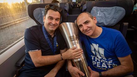 Himar Ojeda (r.) und Israel Gonzalez kennen sich seit der Studienzeit und haben schon in Gran Canaria zusammengearbeitet.